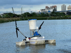 24727956945036957688